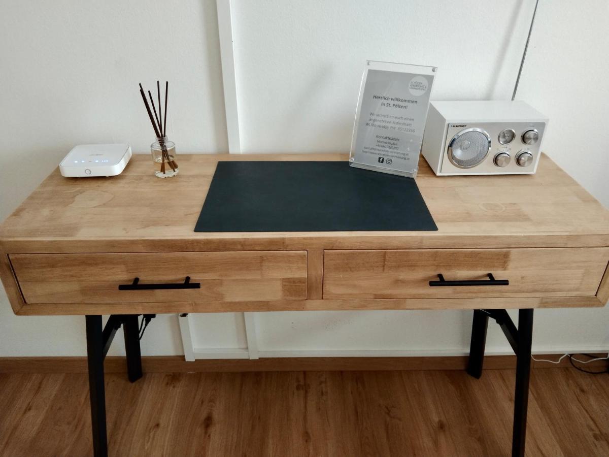 Air-Conditioned, Quiet Apartment - Center Of Sankt Poelten - Smart Tv Екстер'єр фото